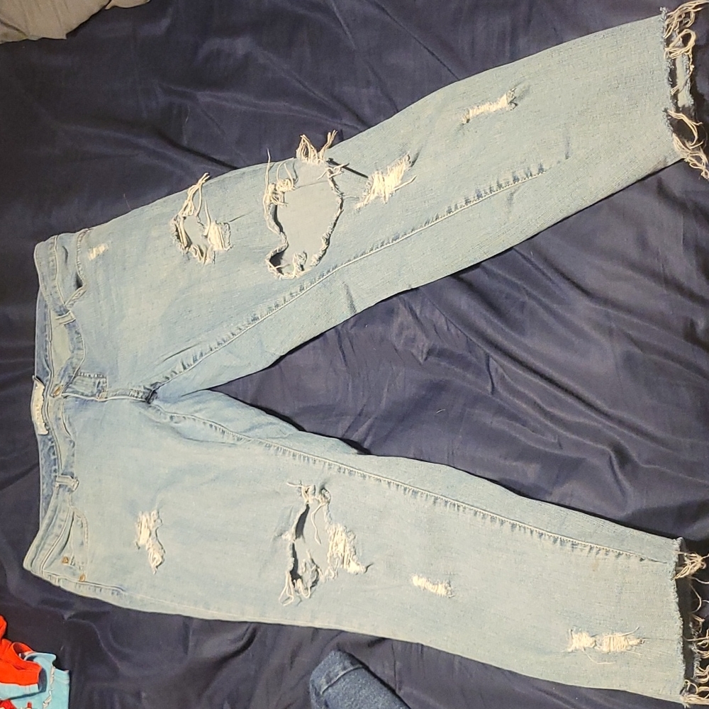 Torrid distressed jeans